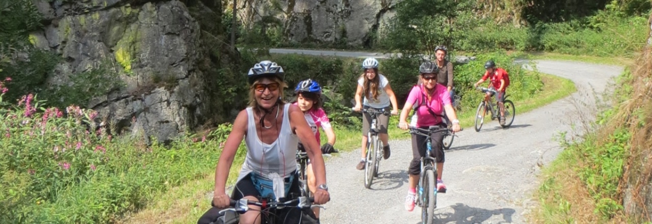 Gruppe Radfahrer im Hochfrankenwald