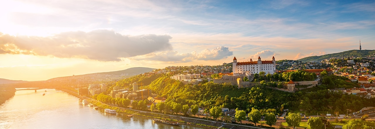 Luftbild von Bratislava in der Slowakei. 