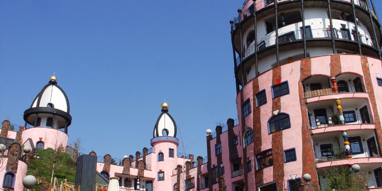 Hundertwasser-Bauwerk: Die grüne Zitadelle von Magdeburg