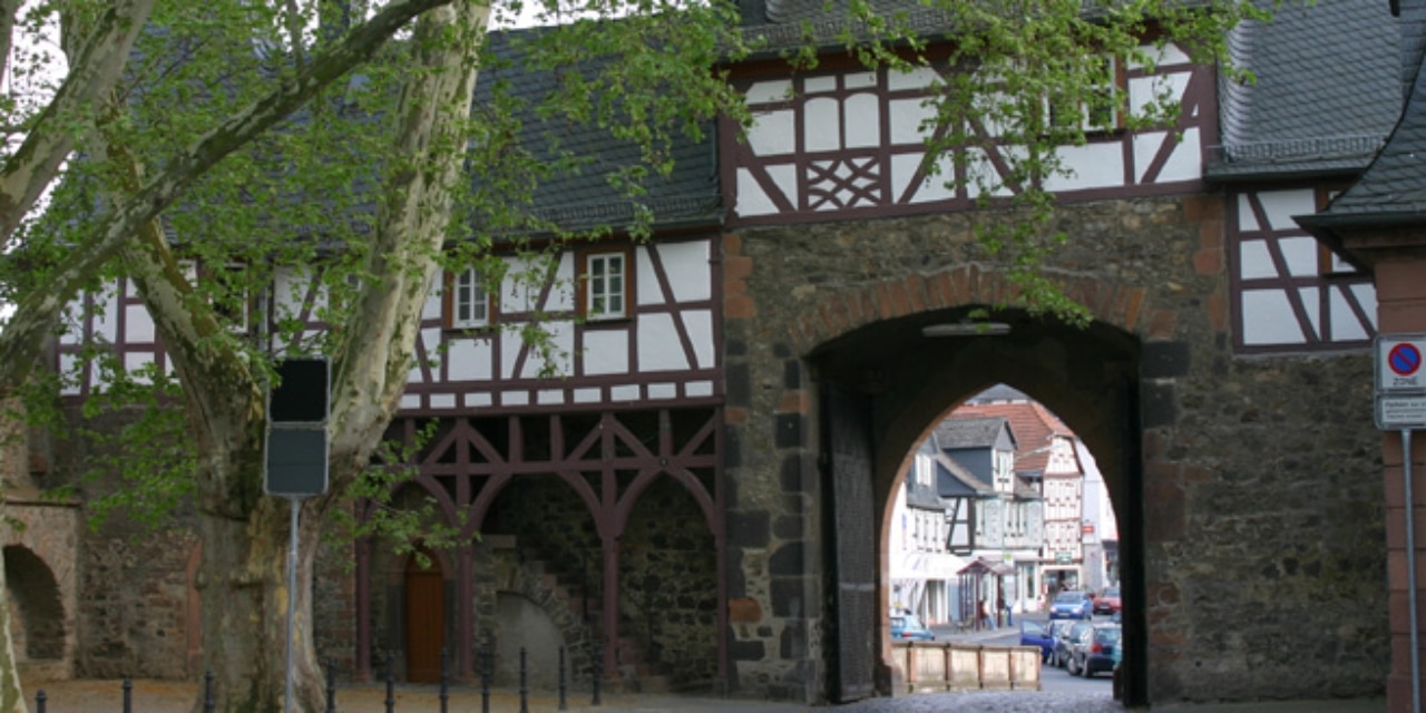 Friedberger Burg: südliches Burgtor
