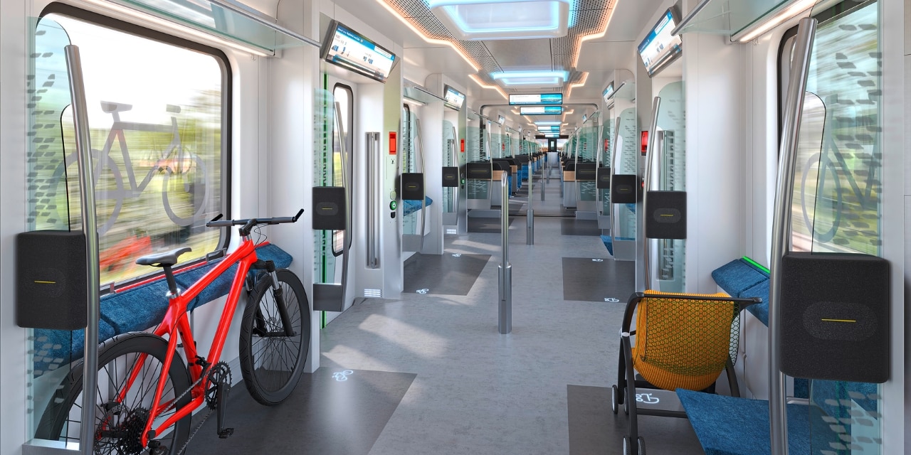Mehrzweckbereiche im Fahrgastraum im neuen S-Bahn-Zug