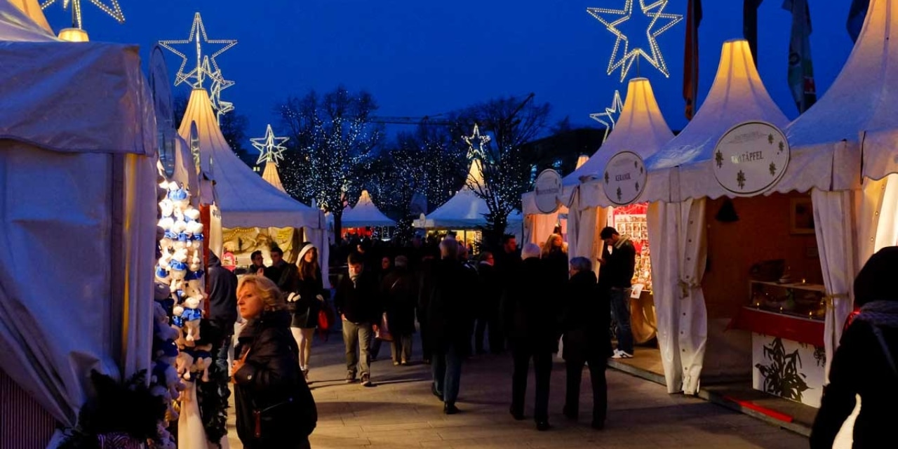 Weihnachtsmarkt Hamburg am Jungfernstieg 2024