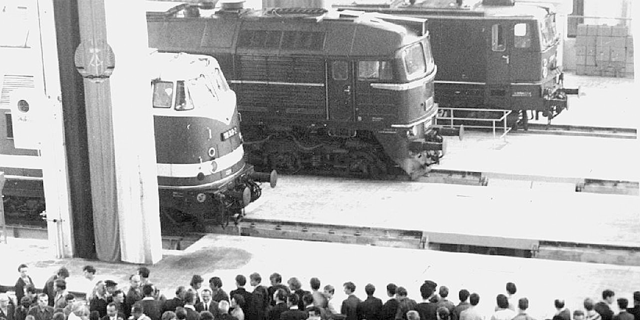 1970: Feierliche Einweihung der neuen TE-Halle