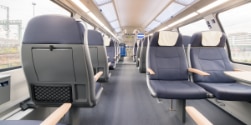 Main-Ried-Express innen, Sitze, Beleuchtung