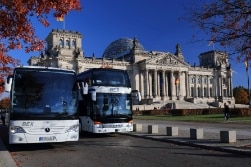 BEX Charter Busse vor Bundestag