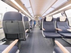 Main-Ried-Express innen, Sitze, Beleuchtung