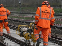 DB Bahnbau Gruppe - "Wir bauen die starke Schiene"