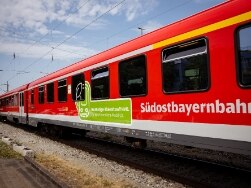 Zug der Südostbayernbahn