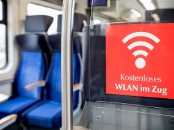 Regionalbahn mit kostenlosem WLAN im Zug