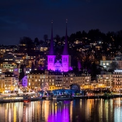Luzern bei Nacht, Schweiz.