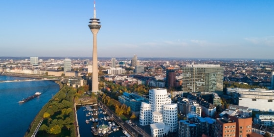 Düsseldorf Medienhafen Skyline