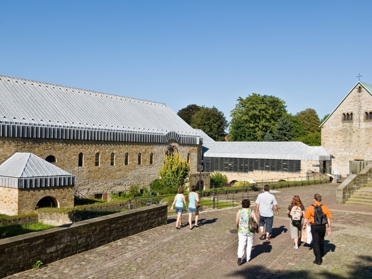 Museum an der Kaiserpfalz, Außenanlage