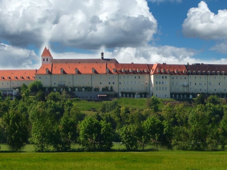 Mallerdorf Kloster