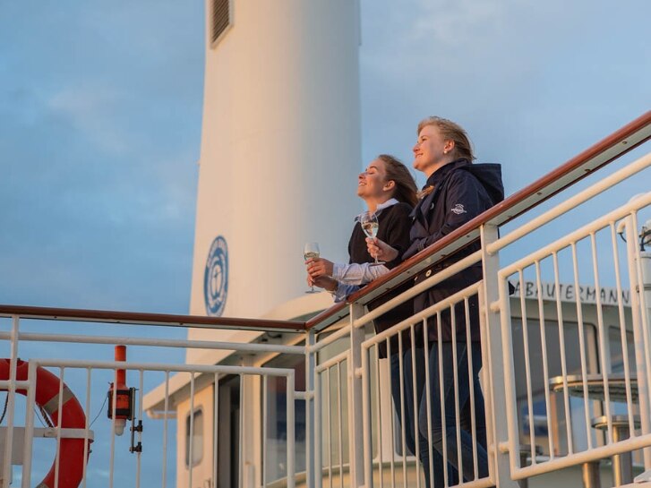 Thalasso an der Nordsee, Schiff