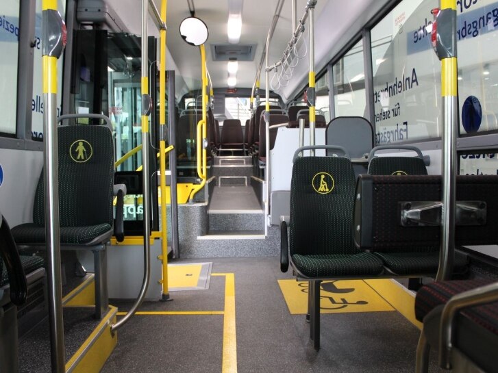Easy Bus
