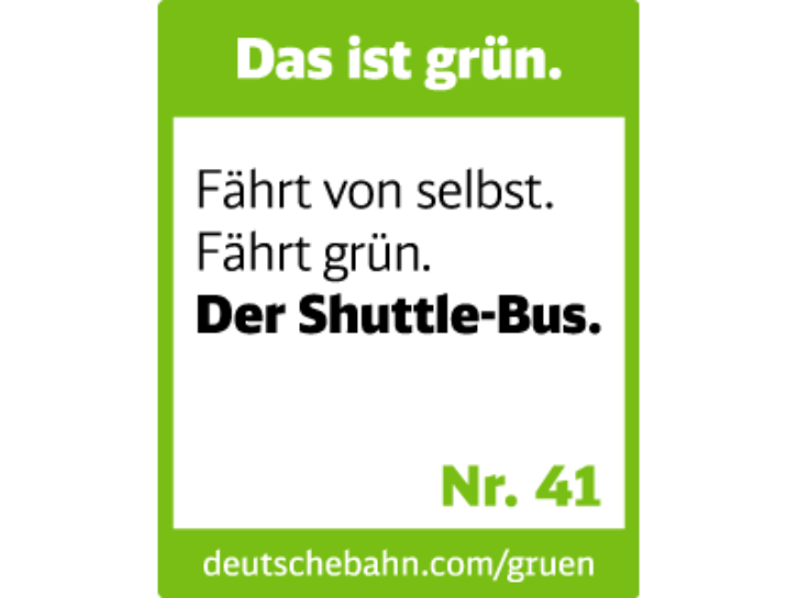 Das ist grün. Fährt von selbst. Fährt grün. Der Shuttle-Bus.
