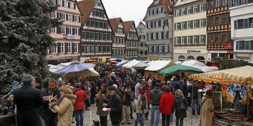 Mit der Bahn zum Weihnachtsmarkt nach Tübingen