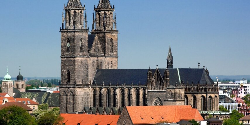Magdeburger Dom Seitenansicht von oben