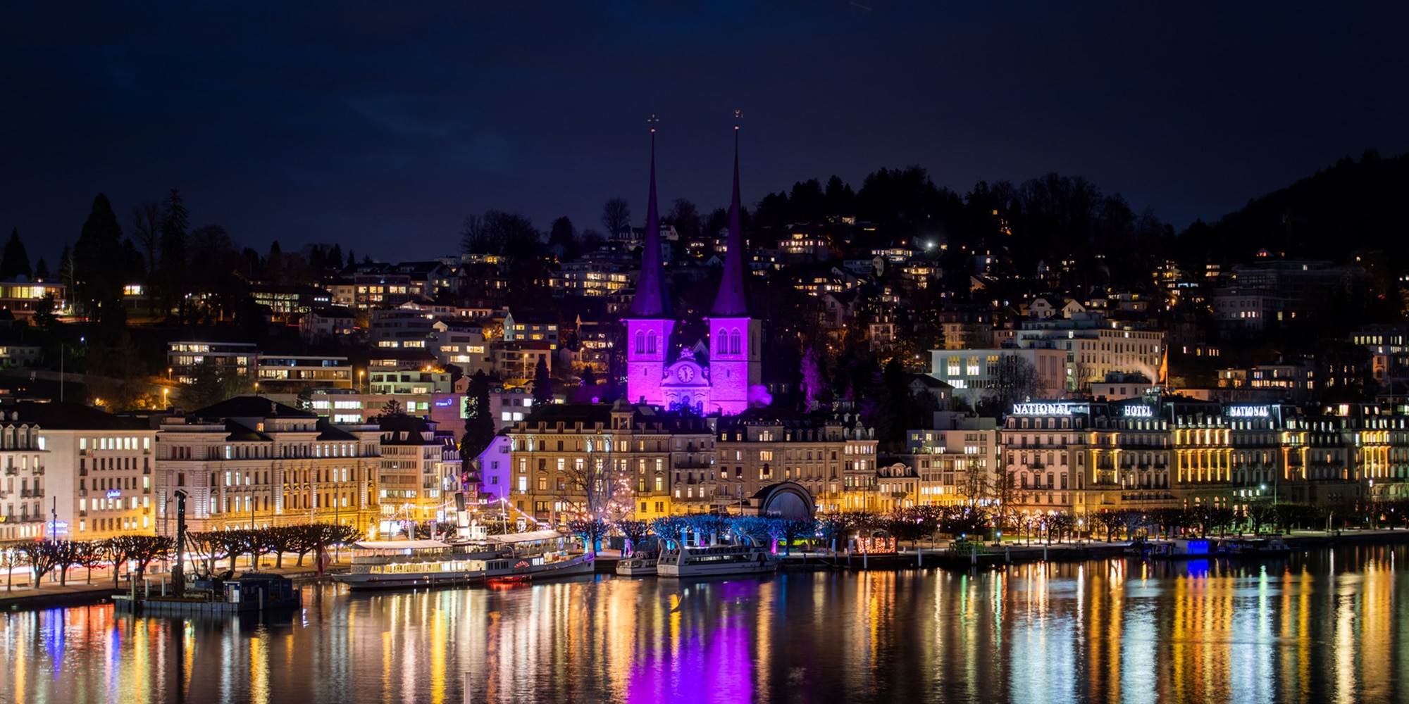 Luzern bei Nacht, Schweiz.
